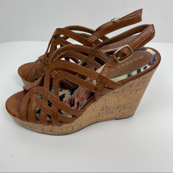 Madden Girl Cork Wedge Heels Size 8.5 - Picture 4 of 6